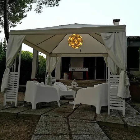 Dell' Orcio Vila